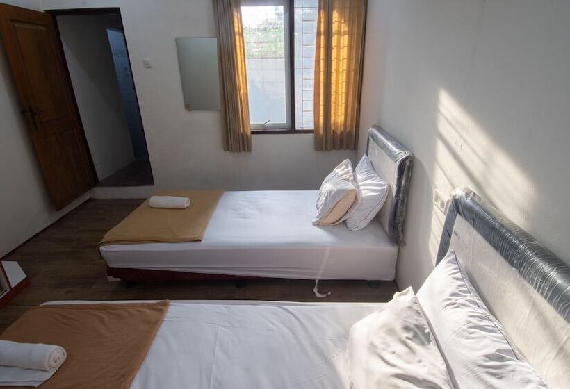 ホテル Simpang 7 Residence