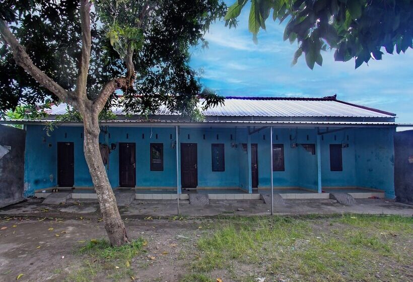 בית מלון כפרי Spot On 92420 Kos Agi Mataram