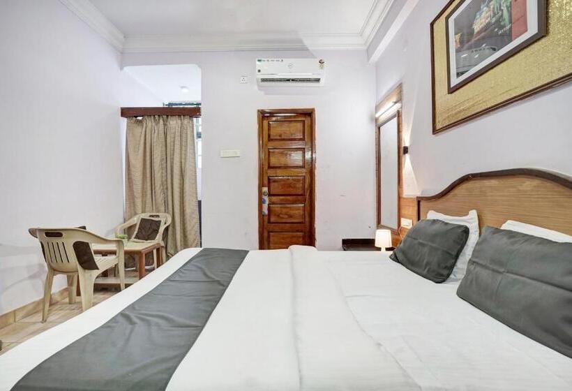 Отель Veda Comforts