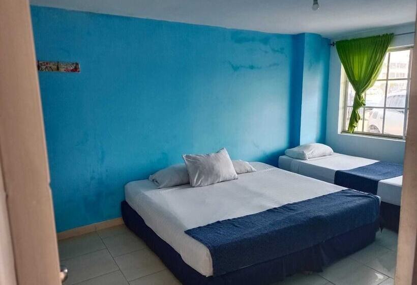 بنسيون Hospedaje Bosquemar