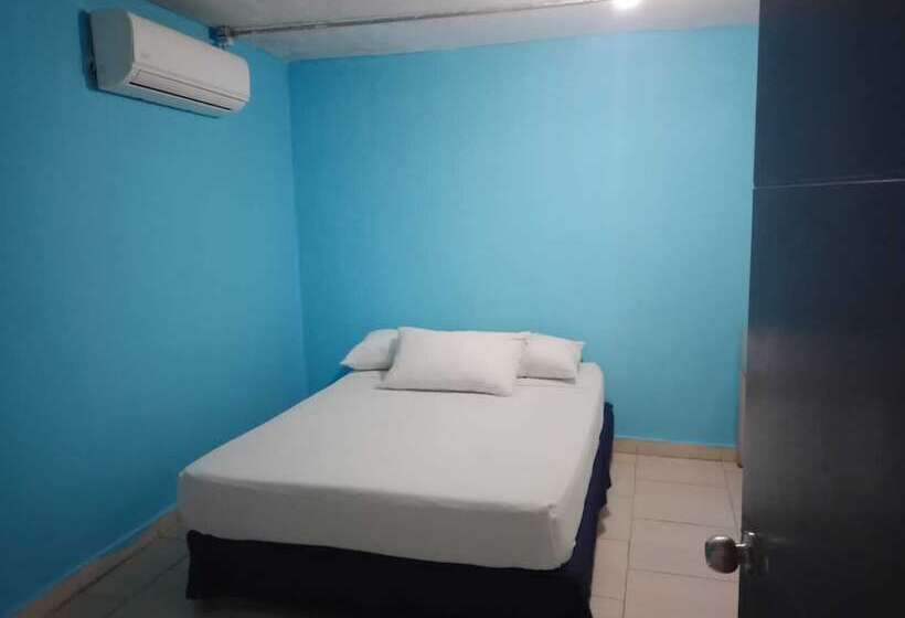 بنسيون Hospedaje Bosquemar