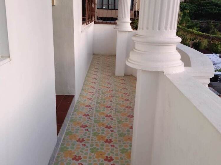 פנסיון Kata S.t House 2