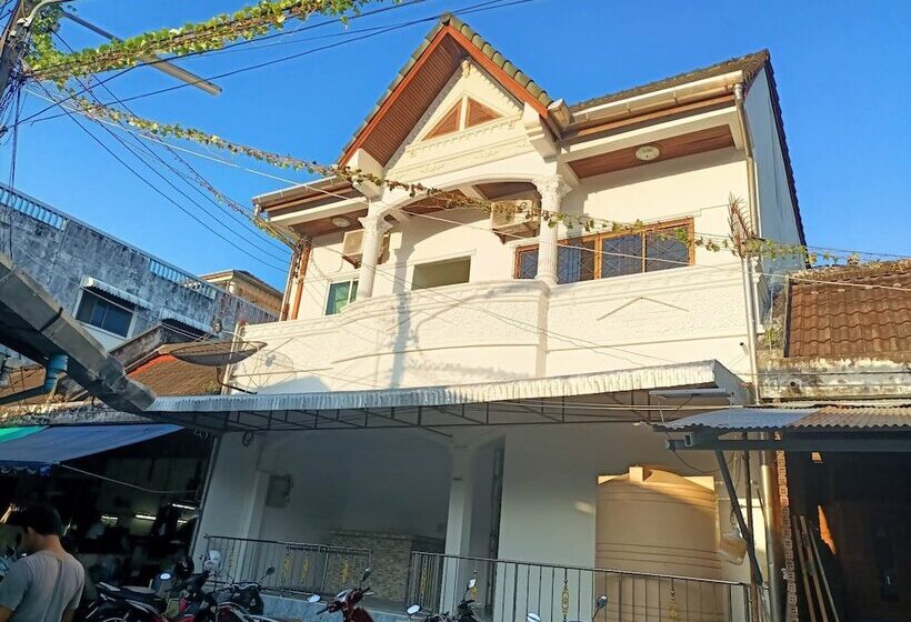 פנסיון Kata S.t House 2