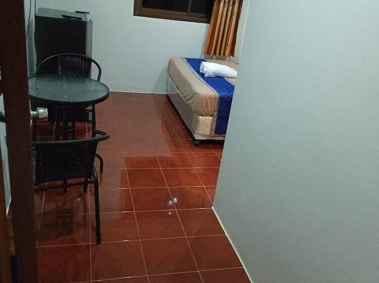 פנסיון Kata S.t House 2