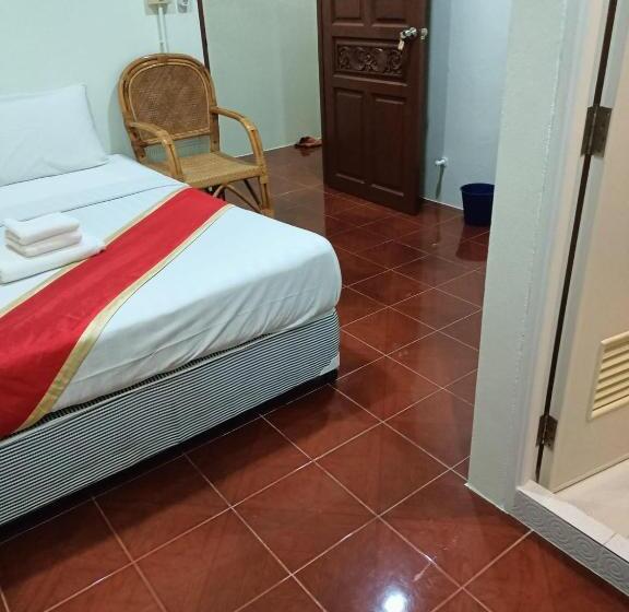 פנסיון Kata S.t House 2