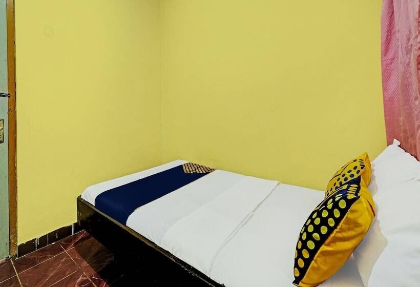 Spot On 92414 Hotel Pereng Sari