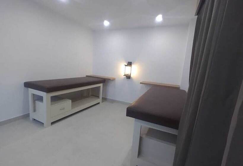 The Aryan Hotel Gangtok