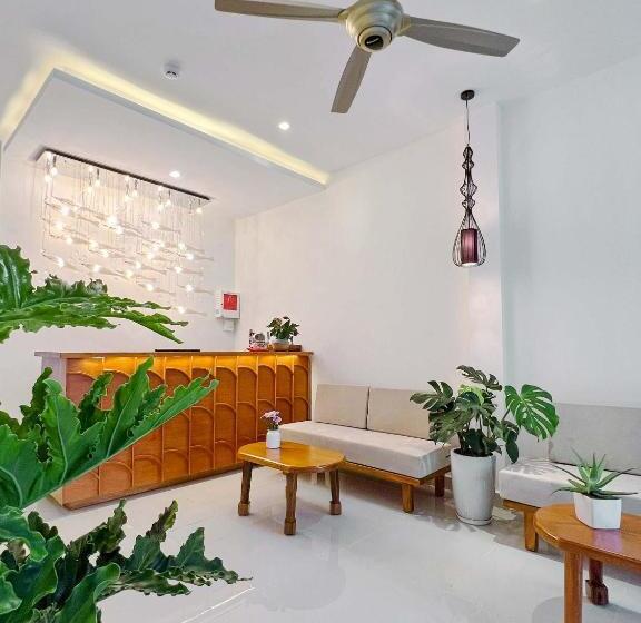 Tuna Hotel Phú Yên