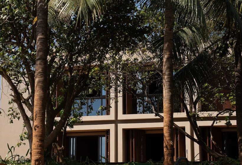 הוסטל Hamares Boutique