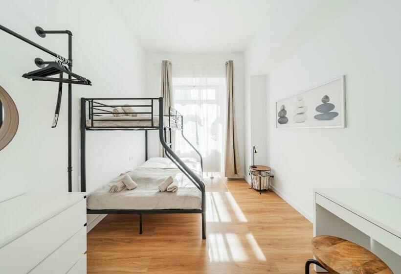 هاستل Modern Central City Rooms