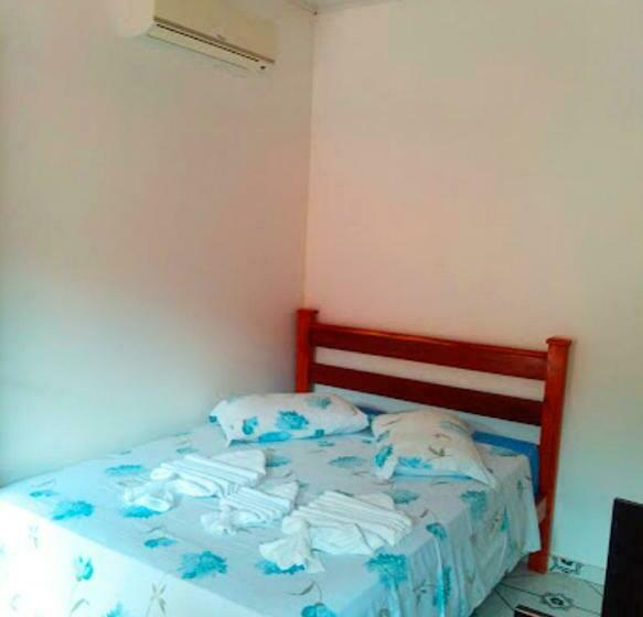 호스텔 Pousada Poetas De Itaúnas