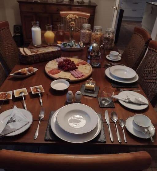 مبيت وإفطار 7 Burnside House