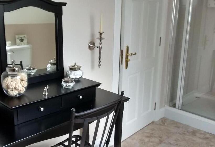 مبيت وإفطار 7 Burnside House