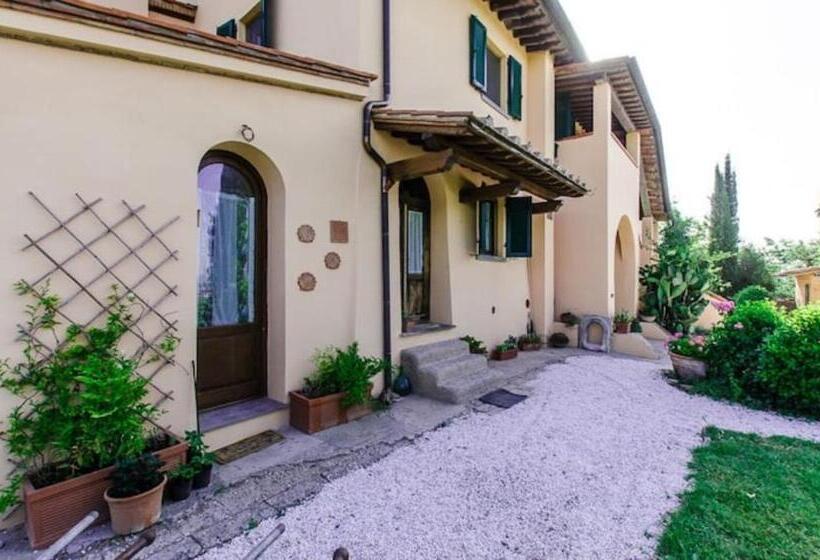 בית מלון כפרי Agriturismo La Castellina