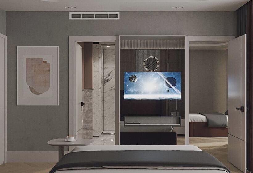 Отель Awen Lara