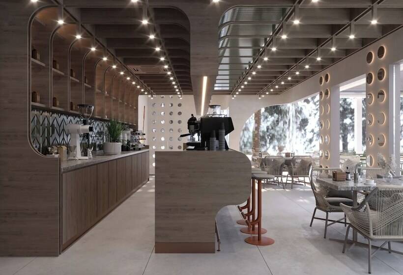 Отель Awen Lara