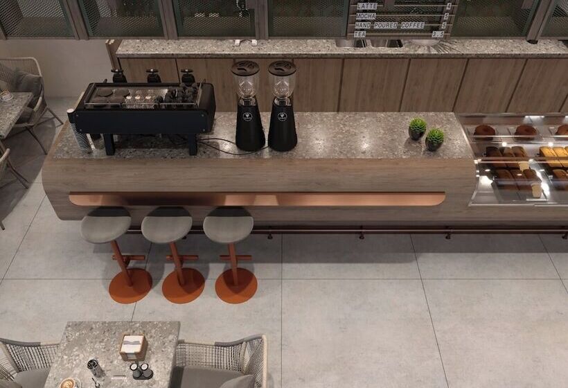 Отель Awen Lara