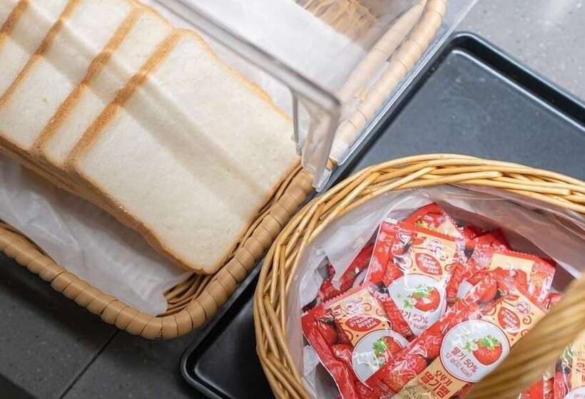 ホテル Siheung Brown Dot Jeongwang