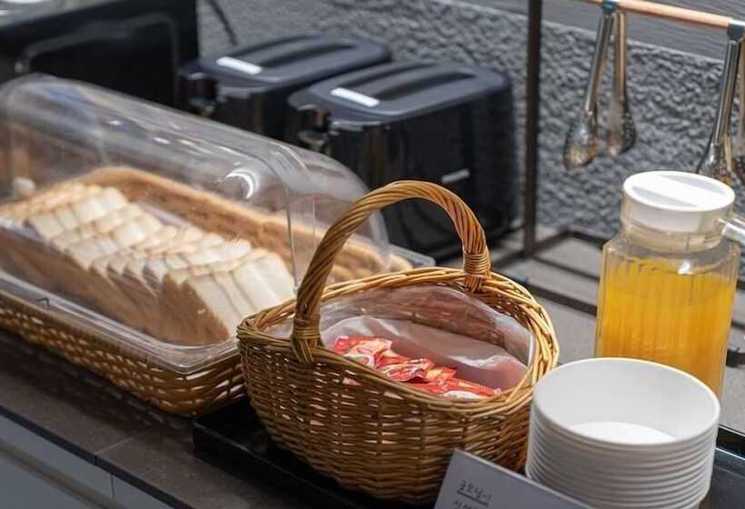 ホテル Siheung Brown Dot Jeongwang