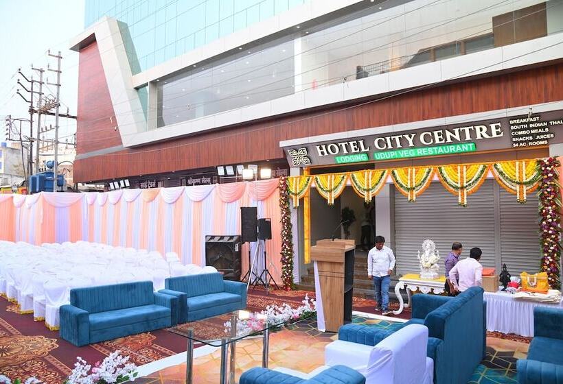 호텔 City Centre Latur