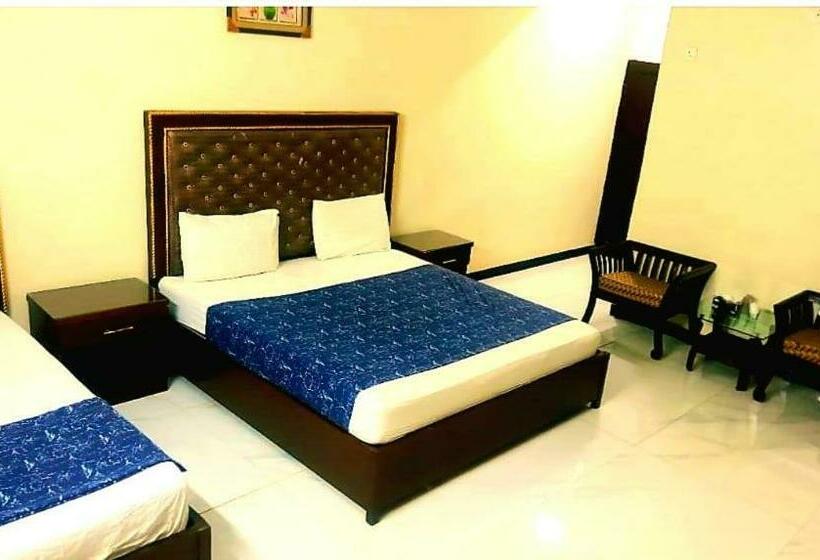 Hotel Dream World Guest House