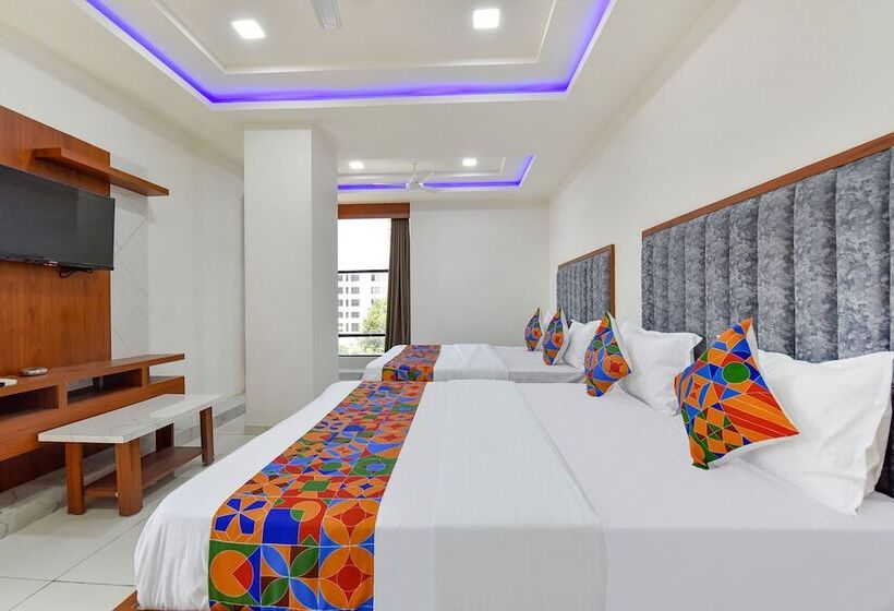 Отель Fab Prime Residency