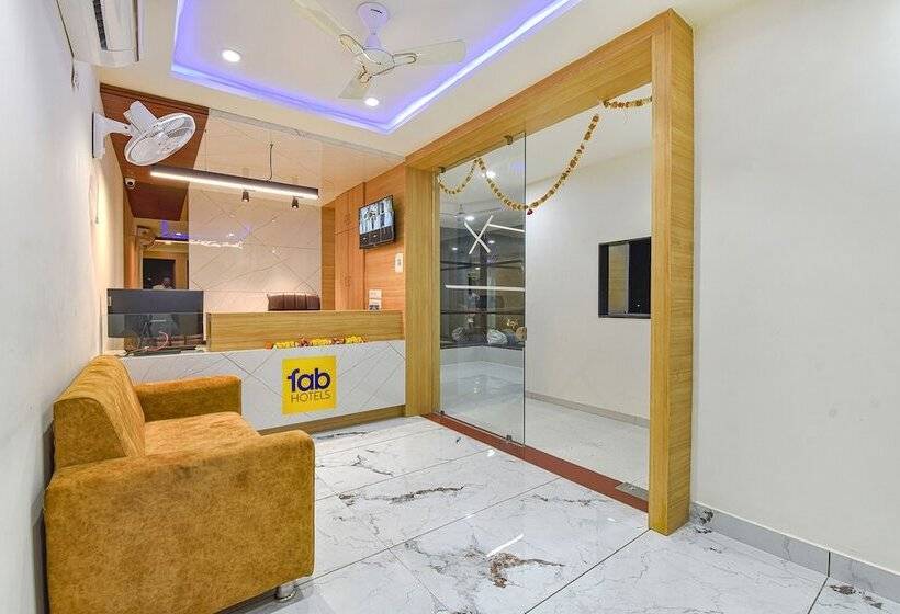 Отель Fab Prime Residency