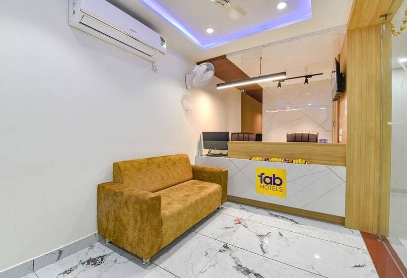 Отель Fab Prime Residency