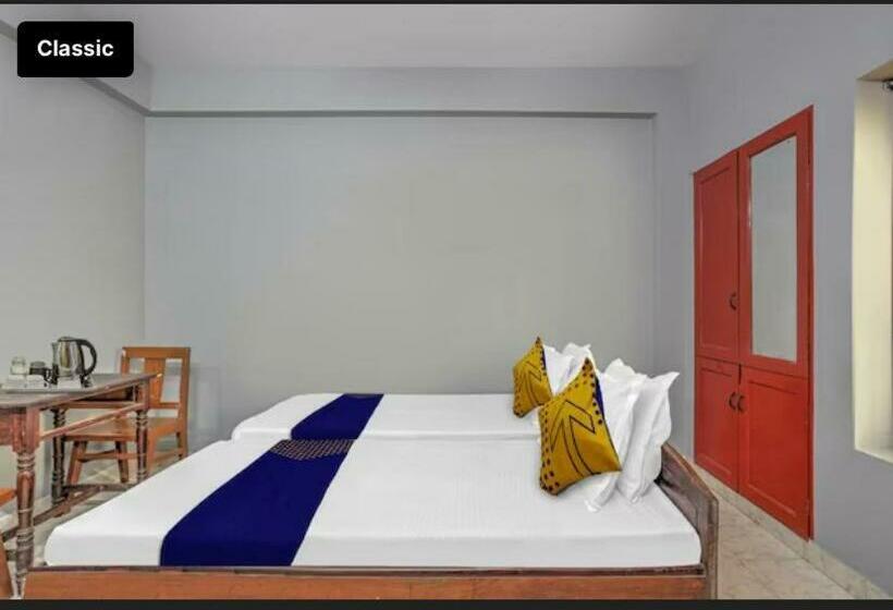 ホテル Ss Kkp Tourist Home