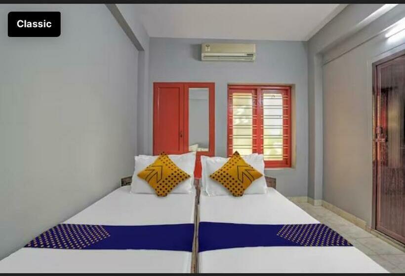 ホテル Ss Kkp Tourist Home