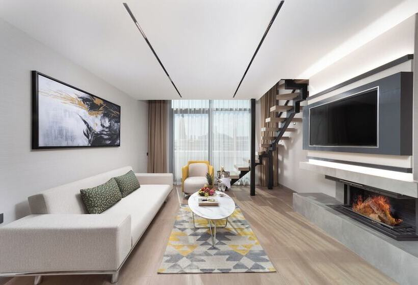 فندق Nish Palace Beşiktaş