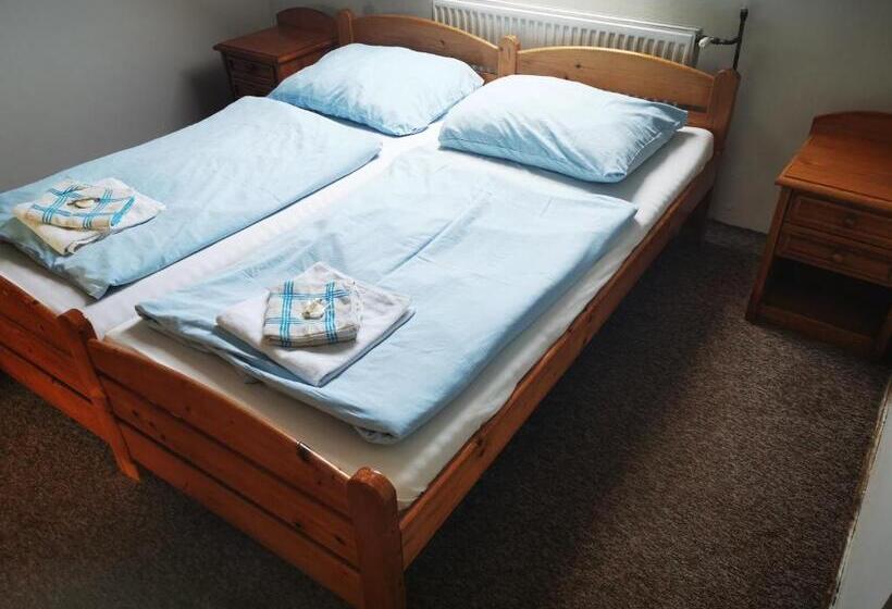 Отель Penzion Ráj