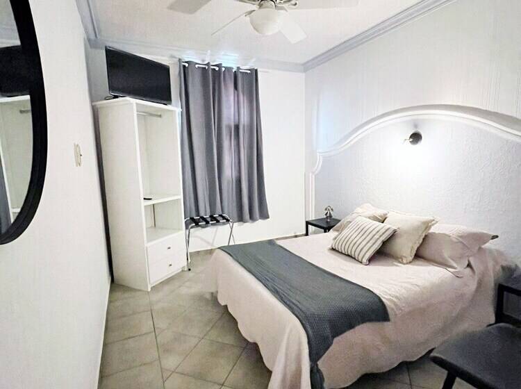 בית מלון כפרי Plaza San Juan