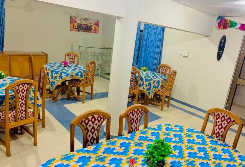 בית מלון כפרי Prestige Guesthouse ,ksi