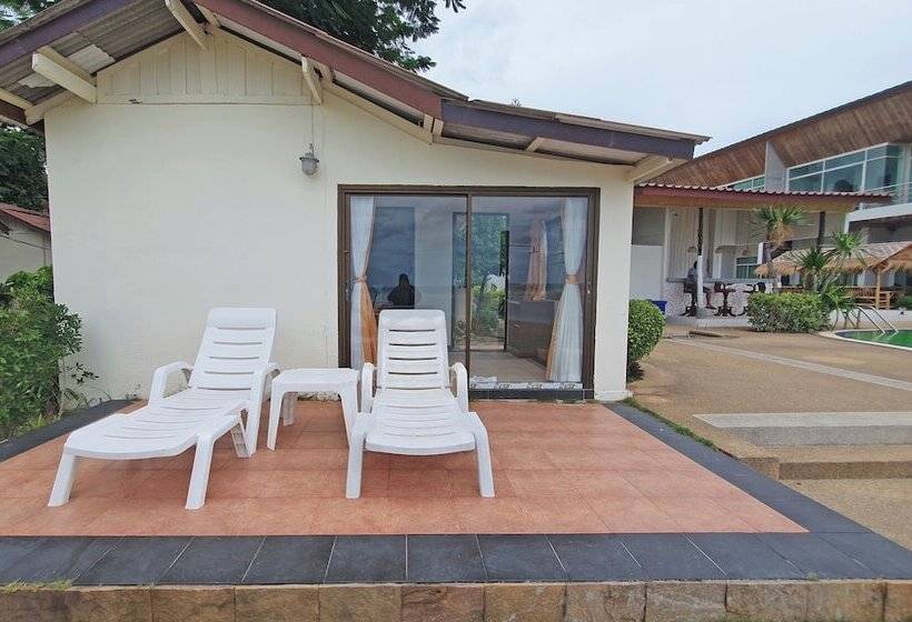 Отель Smile Samui Chaweng Beach Front Resort