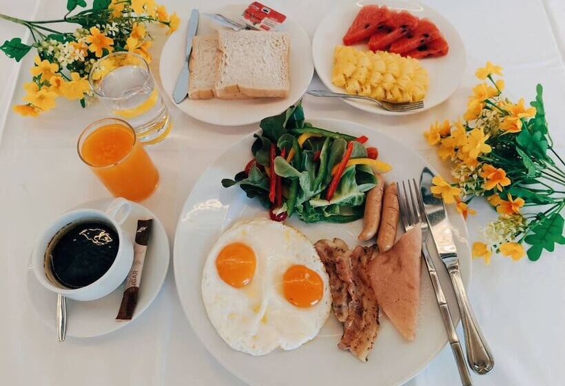 Отель Smile Samui Chaweng Beach Front Resort