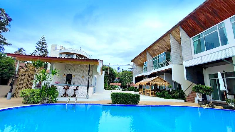 Отель Smile Samui Chaweng Beach Front Resort