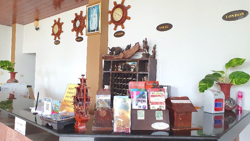 Отель Smile Samui Chaweng Beach Front Resort