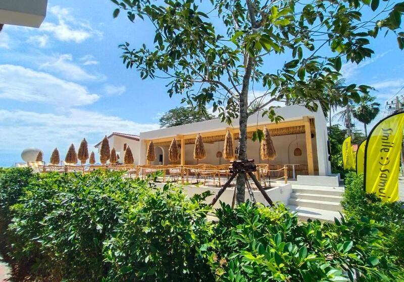 Отель Smile Samui Chaweng Beach Front Resort