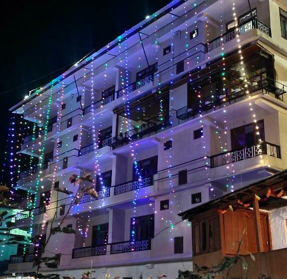 فندق Snow View Sarahan