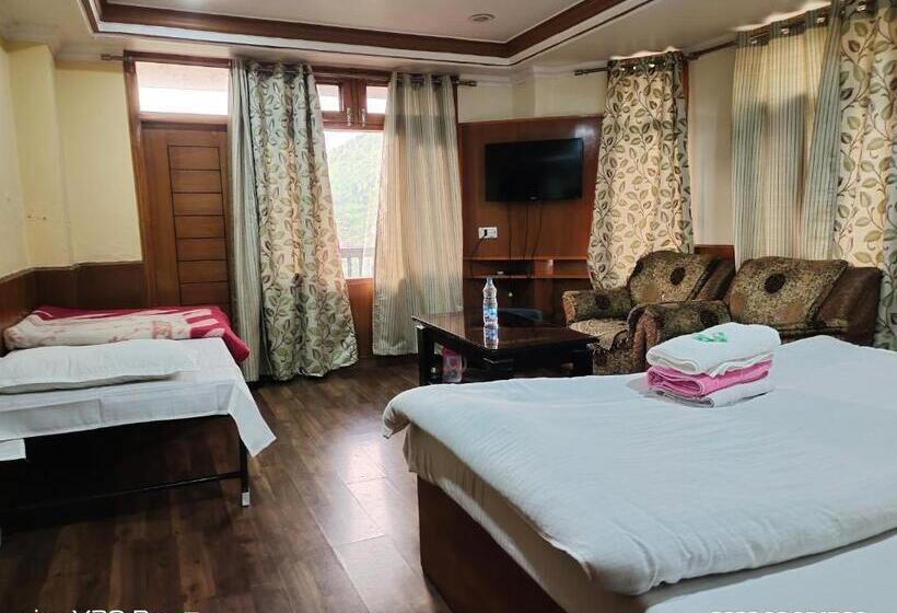 فندق Snow View Sarahan