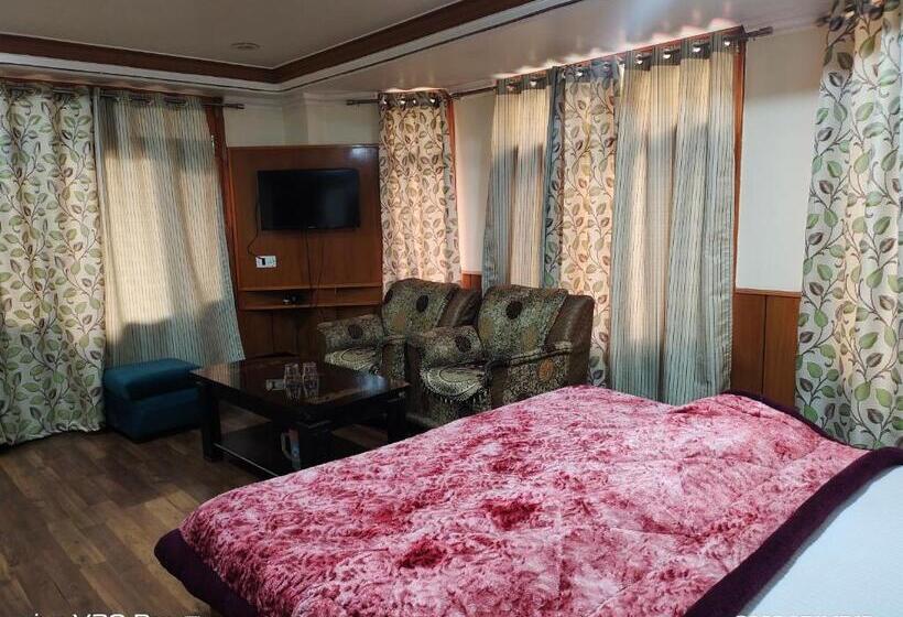 فندق Snow View Sarahan