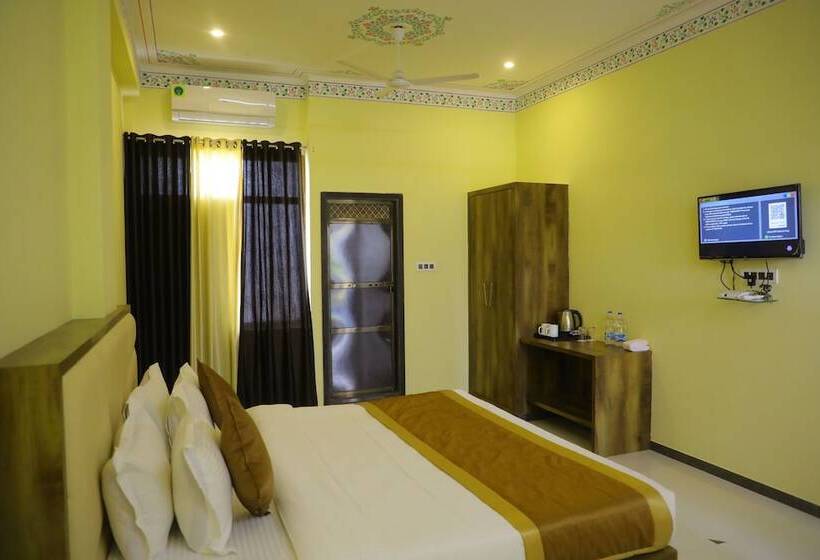 فندق Shiv Ashray Resort