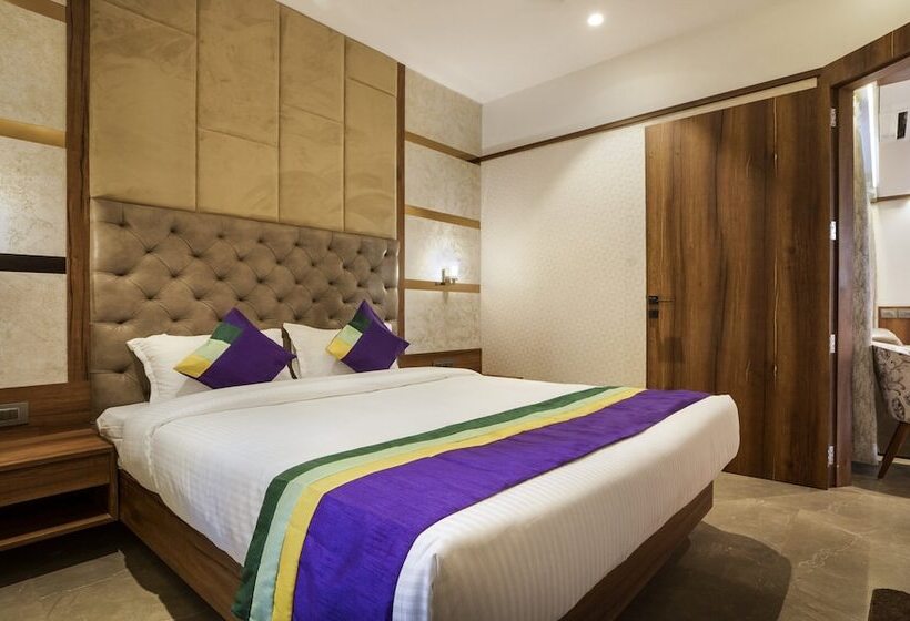 酒店 Treebo Premium Savera Inn