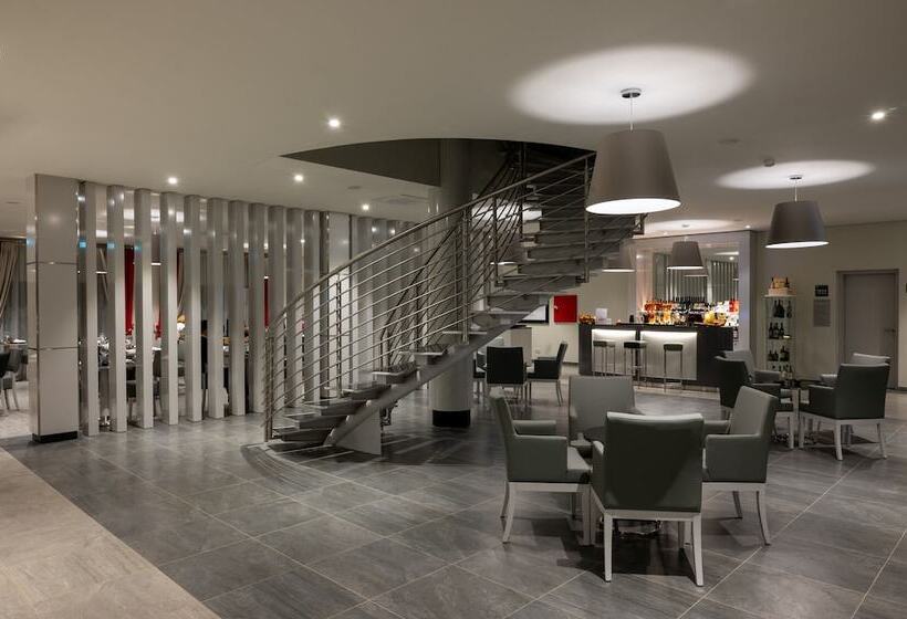 Отель Vila Gale Collection Monte Do Vilar