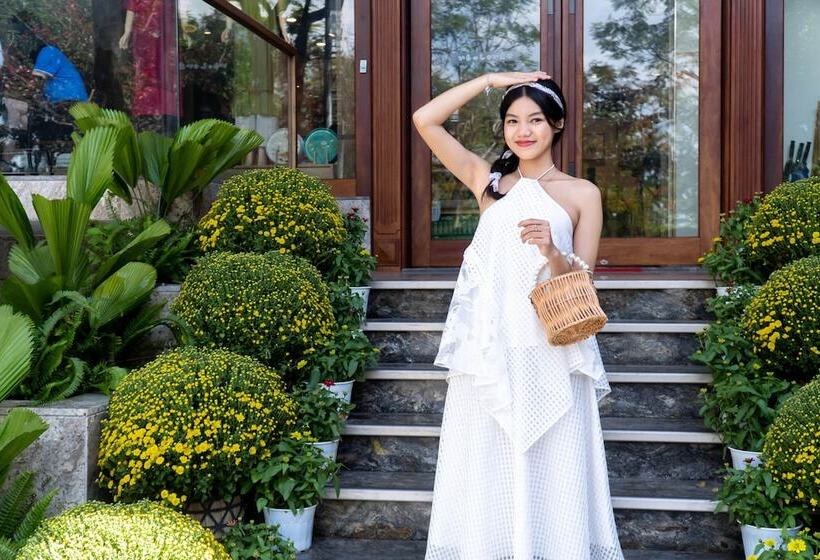 Mk Riverside Apartment By Haviland