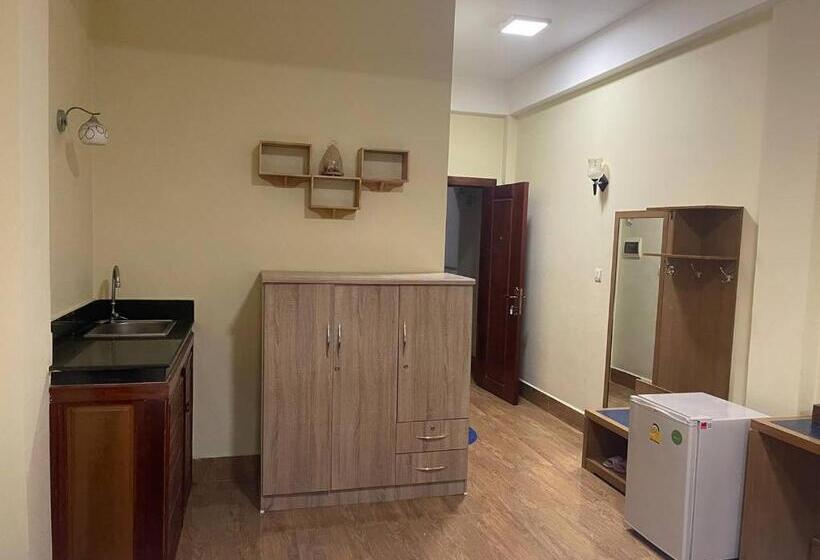 פנסיון Blue Sky Guest House