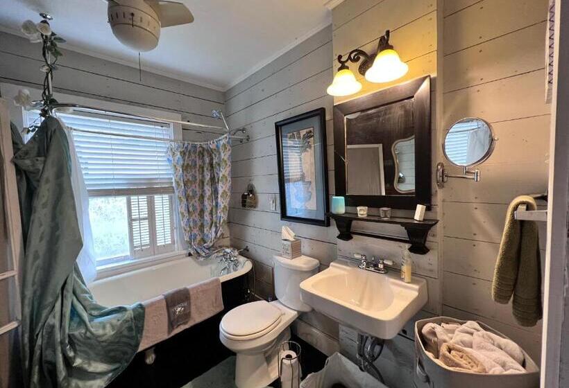 ペンション The Coziest Cottage In Waxahachie