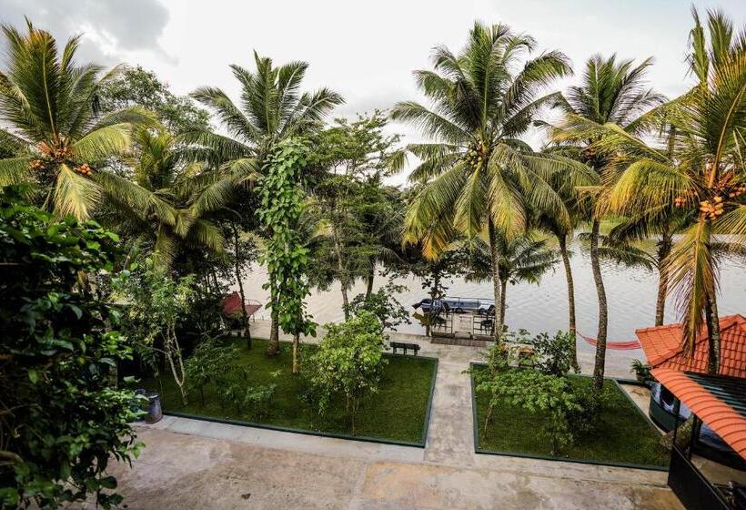 Пансион River Inn   Fort