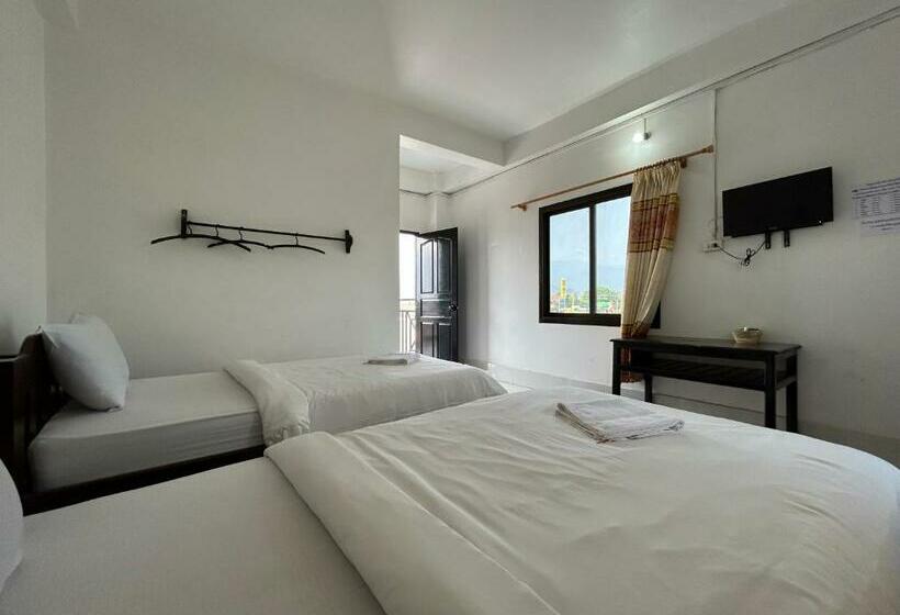 Vang Vieng Backpackers Hostel